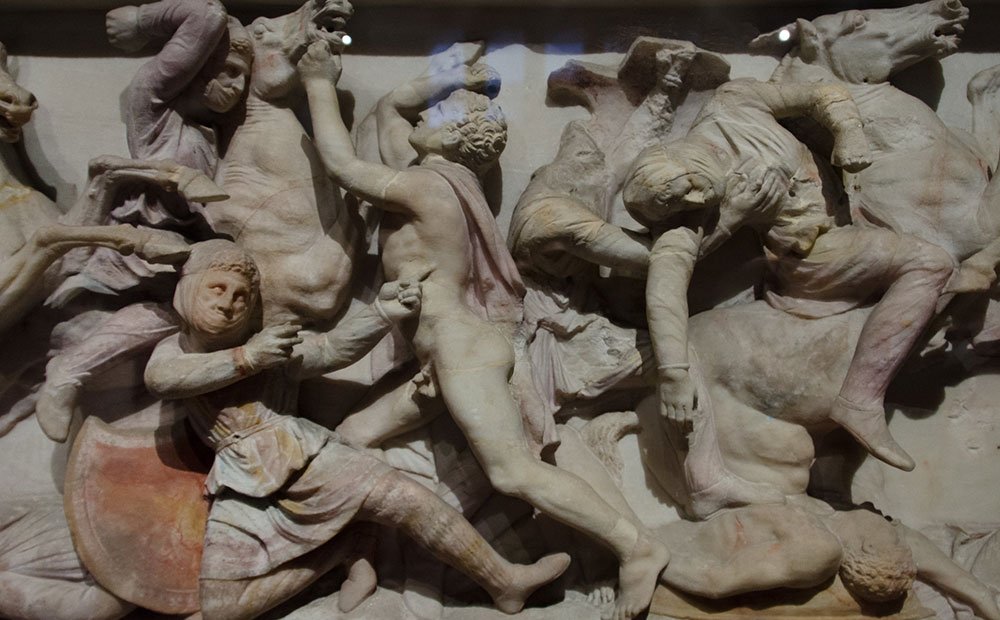 5 Must-See Artifacts in İstanbul Archaeology Museums